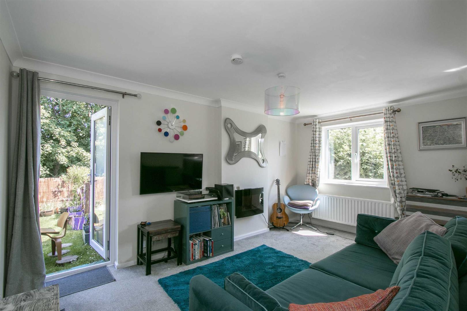 1 bed property in Blackwood Crescent, Milton Keynes
